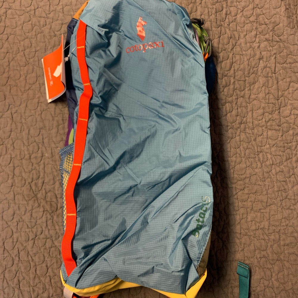 Cotopaxi Batak 16L day pack